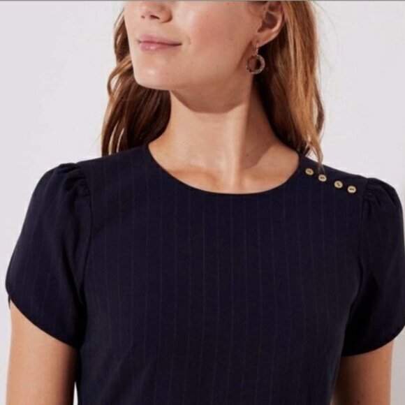 LOFT Navy Pinstripe Sleeve Dress Size 8 EUC - Picture 2 of 6